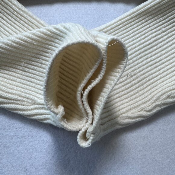 Yarnworks Vintage Large Heavy Ivory Cardigan Sweater - Picture 4 of 7